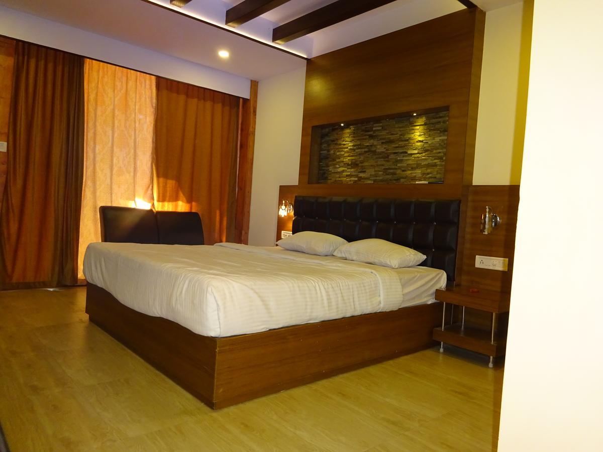 Pearl Park Beach Resort Lakshmanpur Exterior foto